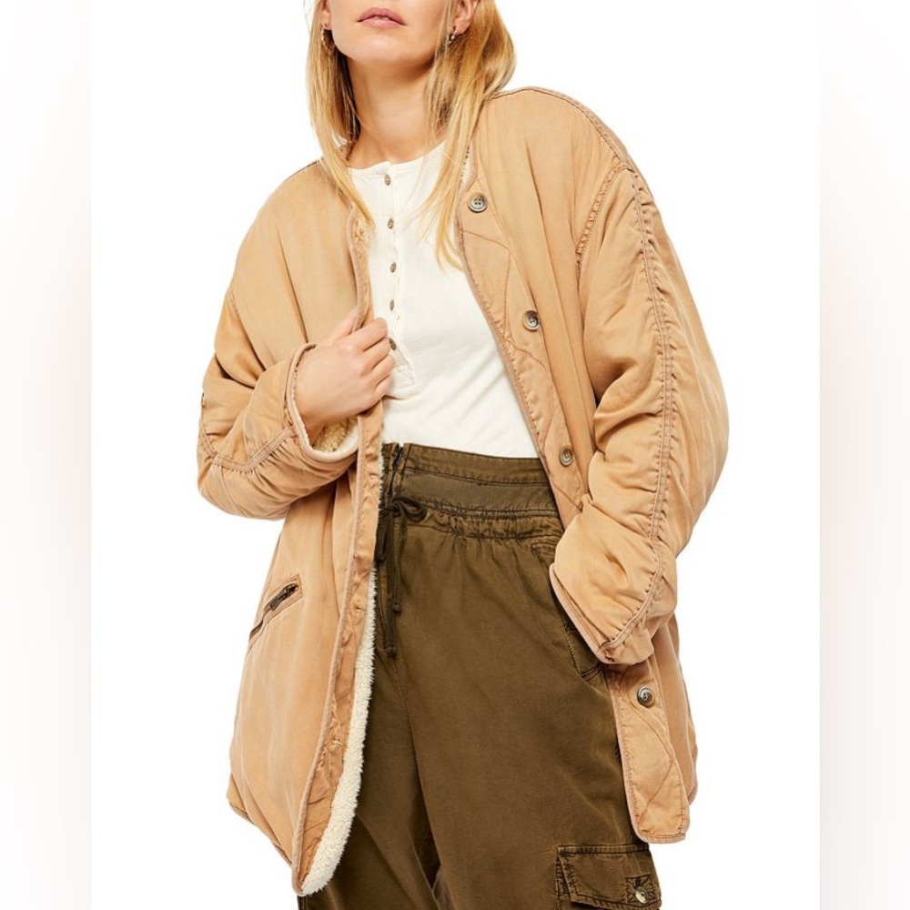 FREE PEOPLE IVE SHERPA LINED JACKET IN SAND